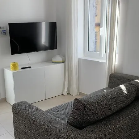 Apartment Casa Olea - - T2 - T3 Cauro